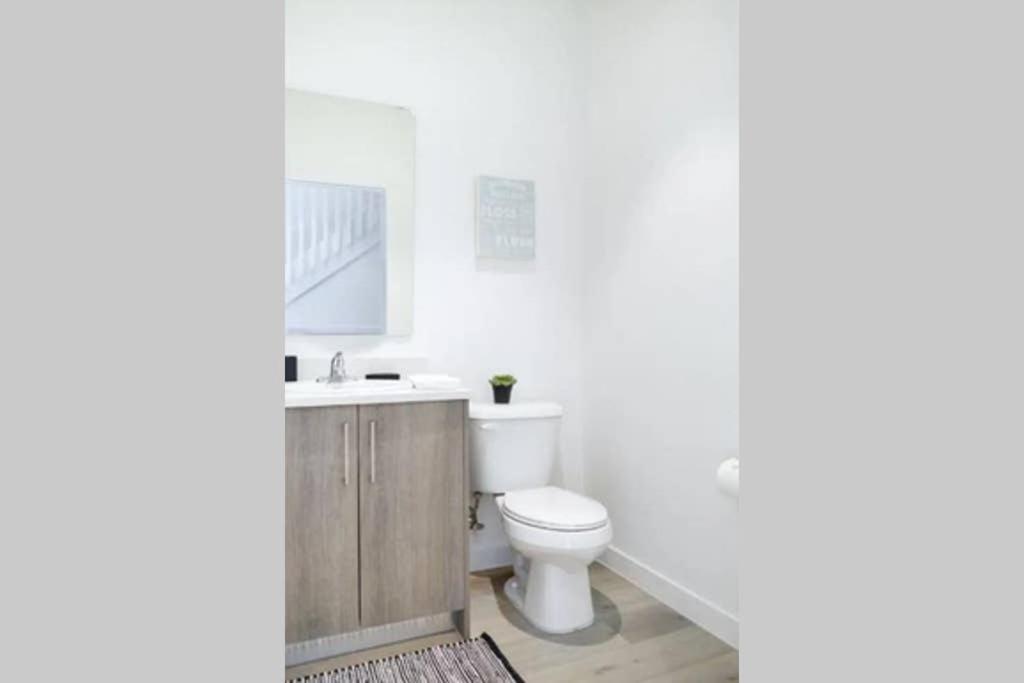 Outstanding Townhouse 18 Min From The Beach - Th2 Miami Exterior photo